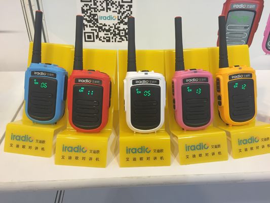 CE FCC Rohs πιστοποιημένο Iradio DP-168VHF UHF ψηφιακό μικρού μεγέθους χειροκίνητο παιδιά DMR walkie-talkie