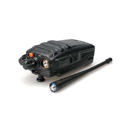 Δύναμη εξόδου 2W 16 Κανάλι αποθήκευσης VHF UHF Walkie Talkie για επικοινωνία εστιατορίου