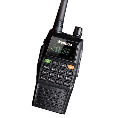 Έξυπνο σύστημα περιπολικής αποστολής Walkie Talkie 6W RF ισχύς και 2500mAh χωρητικότητα μπαταρίας