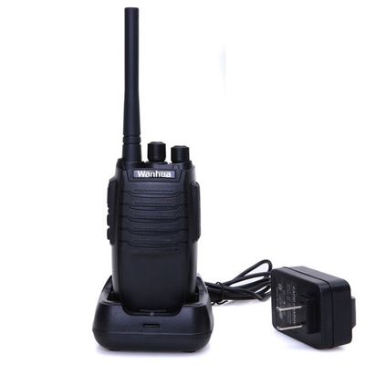 Εξωτερική χρήση HTD815 Walkie Talkies με χωρητικότητα μπαταρίας 3500mAh και μαύρο σχεδιασμό