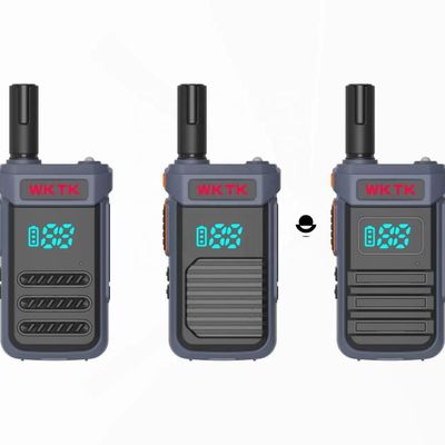 2W/0.5W Εξόδου Δύναμη Walkie Talkie POC Ραδιόφωνο με δίκτυο Wifi και μαύρο Android ομιλητή