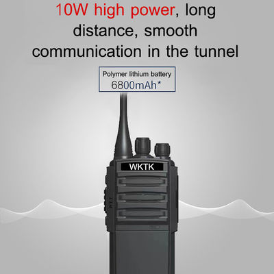 Φορητό ραδιόφωνο VHF UHF Δύο οδοι 3W Η ισχύς εξόδου είναι ιδανική για τα ασύρματα των ξενοδοχείων και εστιατορίων