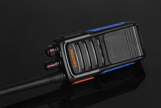 Δύοδιαδρομικό walkie-talkie VHF UHF συχνότητα τύπου 3.7V Ενεργειακή τάση