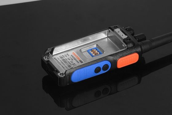 Δύοδιαδρομικό walkie-talkie VHF UHF συχνότητα τύπου 3.7V Ενεργειακή τάση