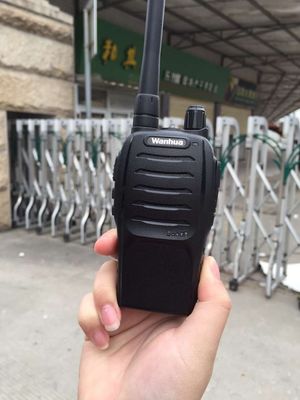 Τύπος συχνότητας UHF 2W Δύναμη εξόδου Wanhua WH27 Walkie-Talkie Radios