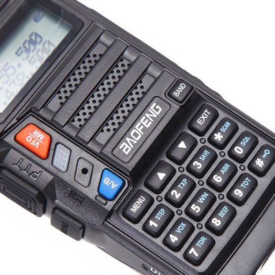 Κουχιαίο ραδιόφωνο VHF UHF 10 χλμ. Μακρά εμβέλεια 5W Φορητό Διοχέτευμα AS-53 BaoFeng Walkie Talkie
