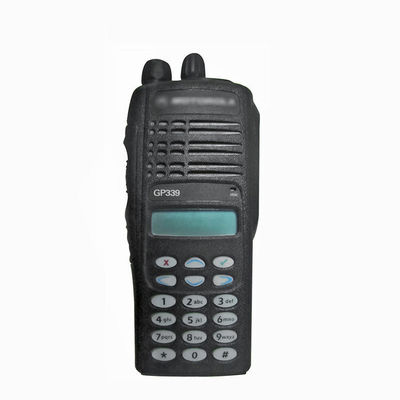 136-174/403-470MHZ Περιοχή συχνοτήτων GP338 VHF/UHF Walkie Talkie για 3-10KM Talk Range