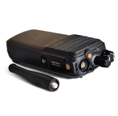 Αρχικό P8200 Dp3400 Xpr6300 Dgp4150 Ψηφιακό VHF P8200 Φορητό 2 Way για μεγάλη απόσταση