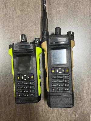 IP67 Αδιάβροχο 12W Long Talk Range Διπλή ζώνη Apx8000 Apx 8000 Δυομερές ραδιόφωνο το 2024
