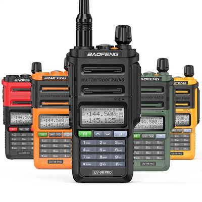 128 κανάλια Baofeng UV-9r PRO IP68 Walkie Talkie για επικοινωνία μεγάλων αποστάσεων το 2024