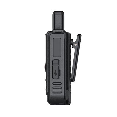 Li-on μπαταρία Walkie Talkie Quansheng IP-Q11 4G LTE Poc 1,44 ιντσών Χρωματική οθόνη ασύρματη