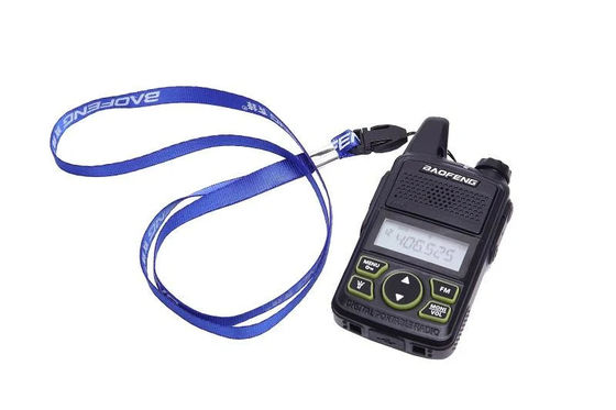 Μίνι κινητό φορητό walkie-talkie διπλής ζώνης με ισχύ εξόδου 5W και λειτουργία VOX