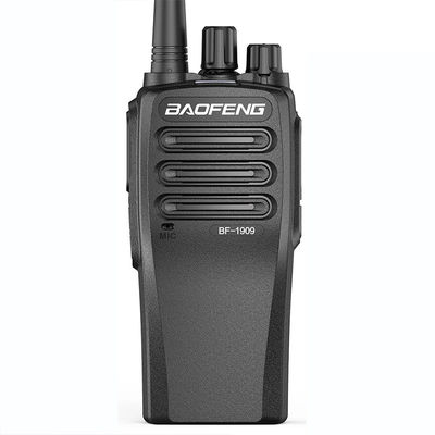 Μαύρο φορητό ασύρματο walkie-talkie με σταθερό σήμα και ανθεκτικό σε πτώση σχεδιασμό