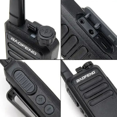 USB φόρτιση Δύο οδικά ραδιόφωνο walkie-talkie 115 * 60 * 33mm με ψηφιακά μοντέλα XIR P3688